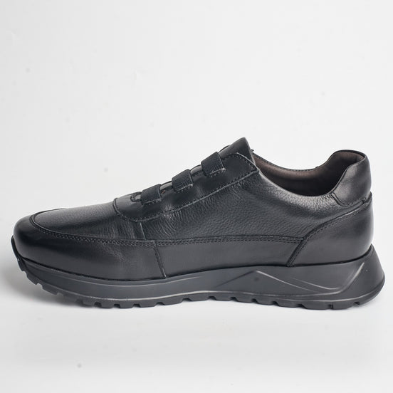 BB-008 Black - Strap Sneaker - Bruno Bunker