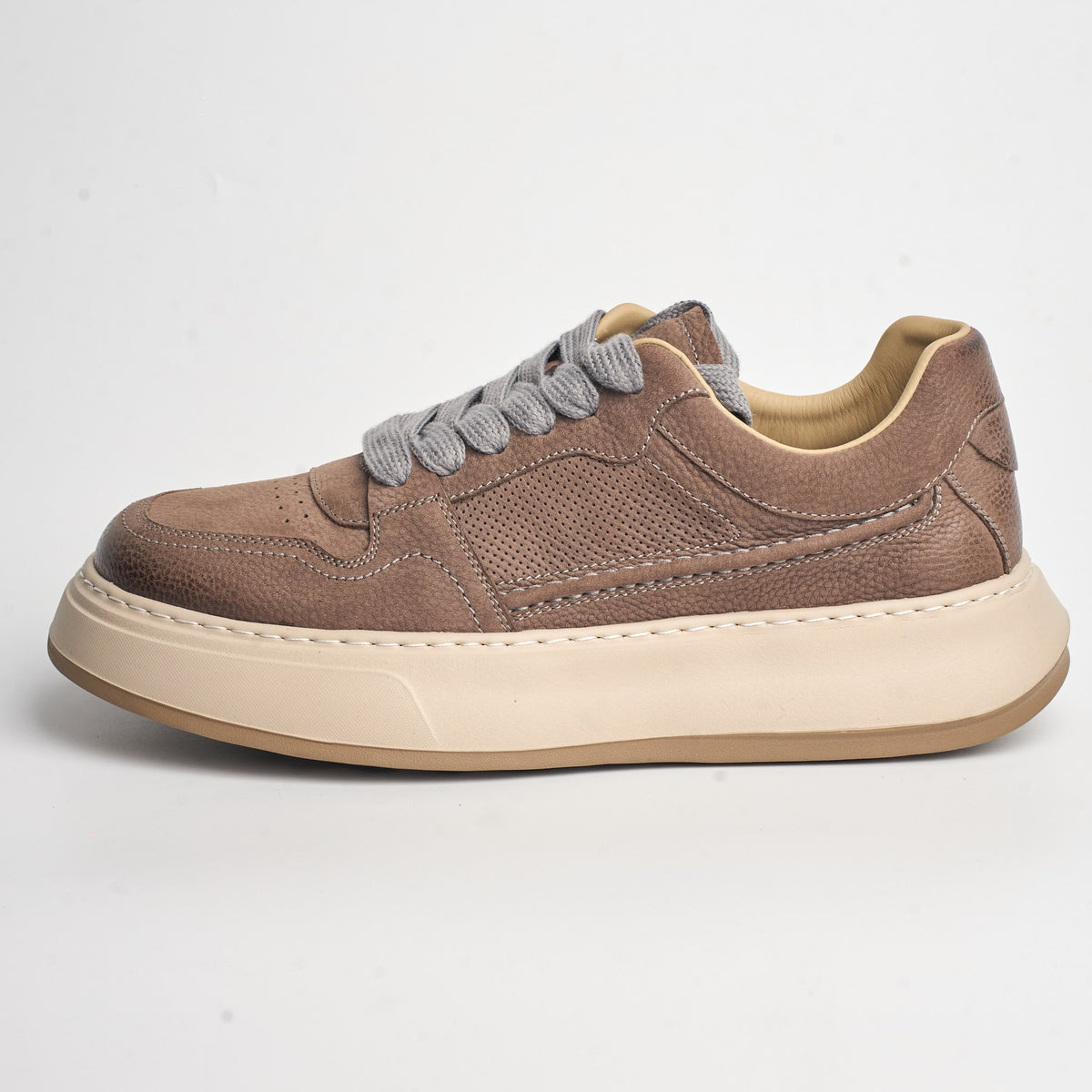BB-011 Taupe - Chunky Platform Sneaker - Bruno Bunker