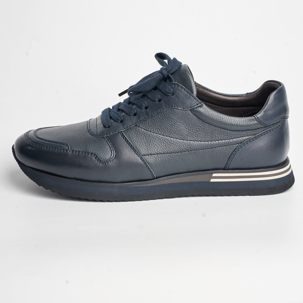 BB-021 Navy - Flat Runner Sneaker - Bruno Bunker