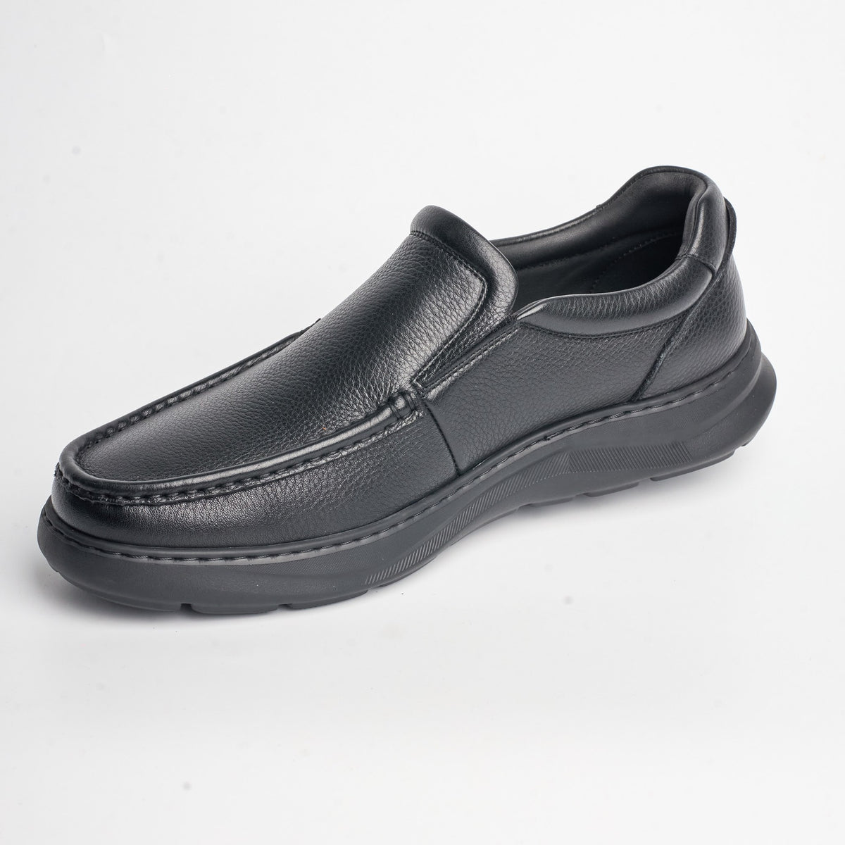 BB-033 Black - Moc-Toe Slip-On - Bruno Bunker