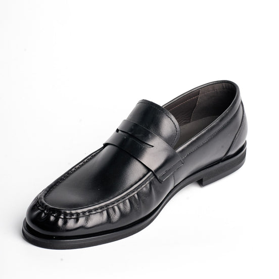 BB-044 Black - Gathered-Vamp Penny Loafer - Bruno Bunker