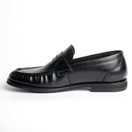 BB-044 Black - Gathered-Vamp Penny Loafer - Bruno Bunker