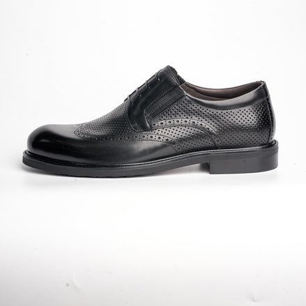 BB-079 Black - Perforated Wingtip Derby - Bruno Bunker