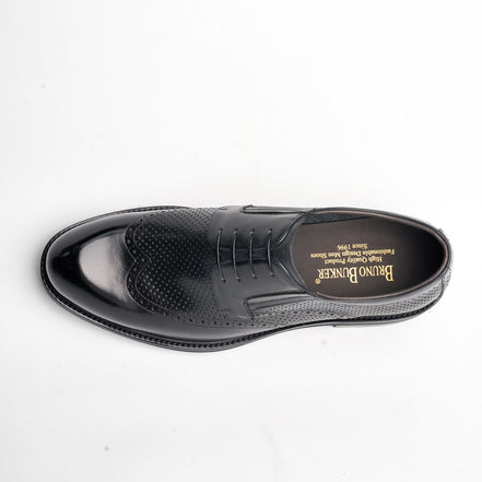 BB-079 Black - Perforated Wingtip Derby - Bruno Bunker
