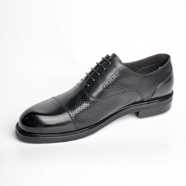 BB-084 Black - Perforated Cap-Toe Oxford - Bruno Bunker