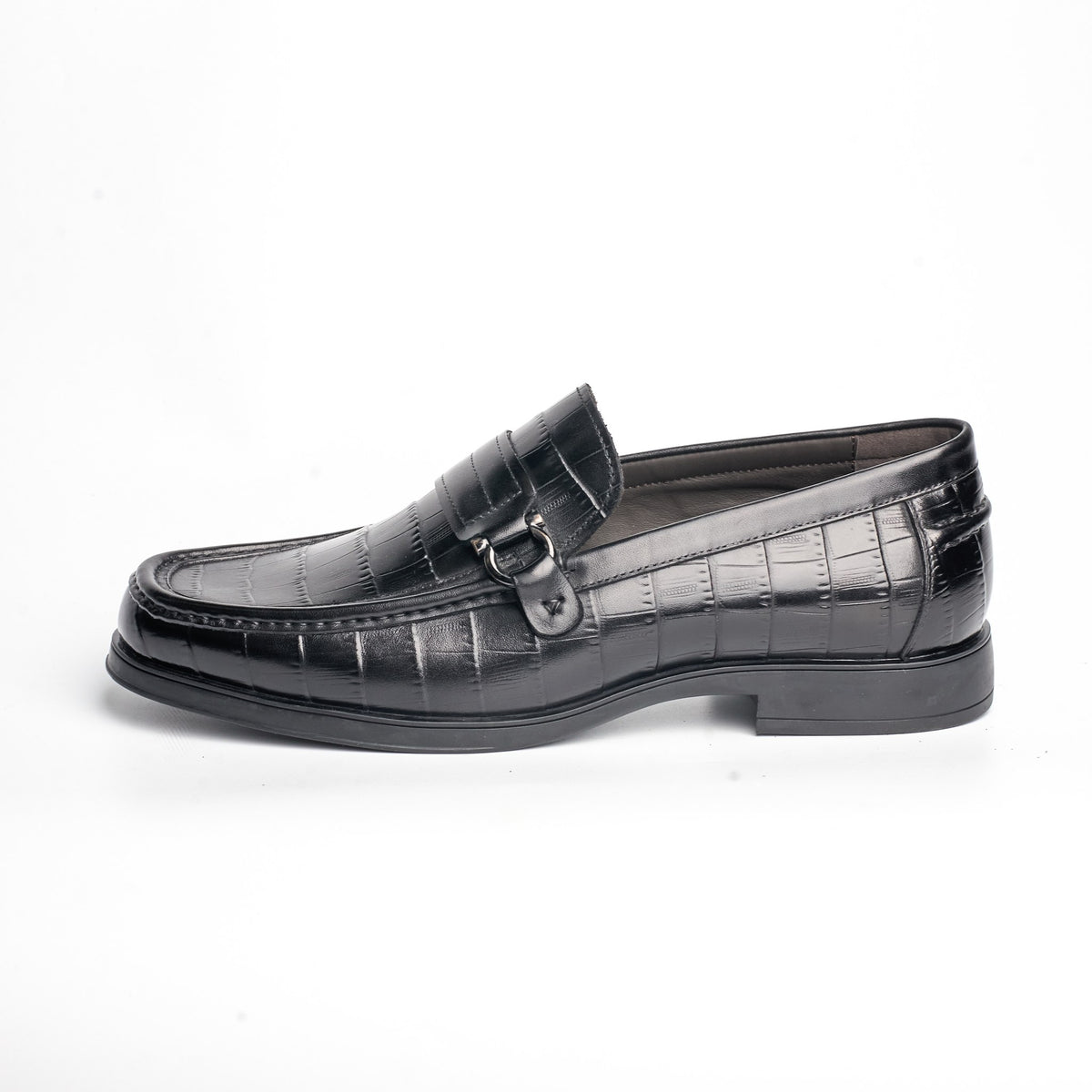 BB-108 Black - Croc-Embossed Buckle Loafer - Bruno Bunker