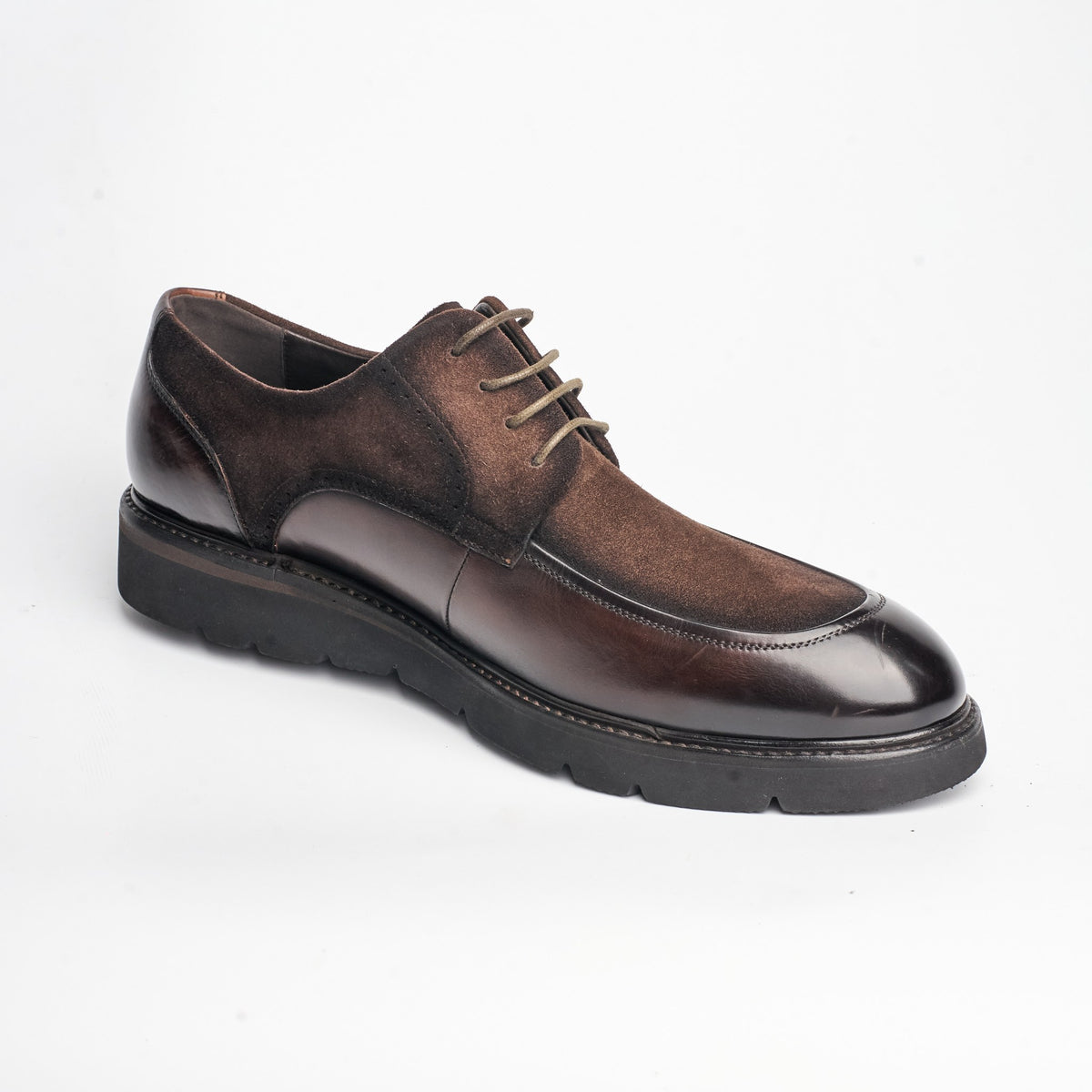 BB-132 Brown - Suede & Leather Lug-Sole Derby - Bruno Bunker