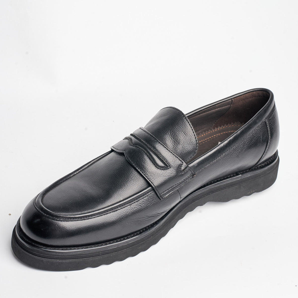 BB-142 Black - Smooth Lug-Sole Penny Loafer - Bruno Bunker