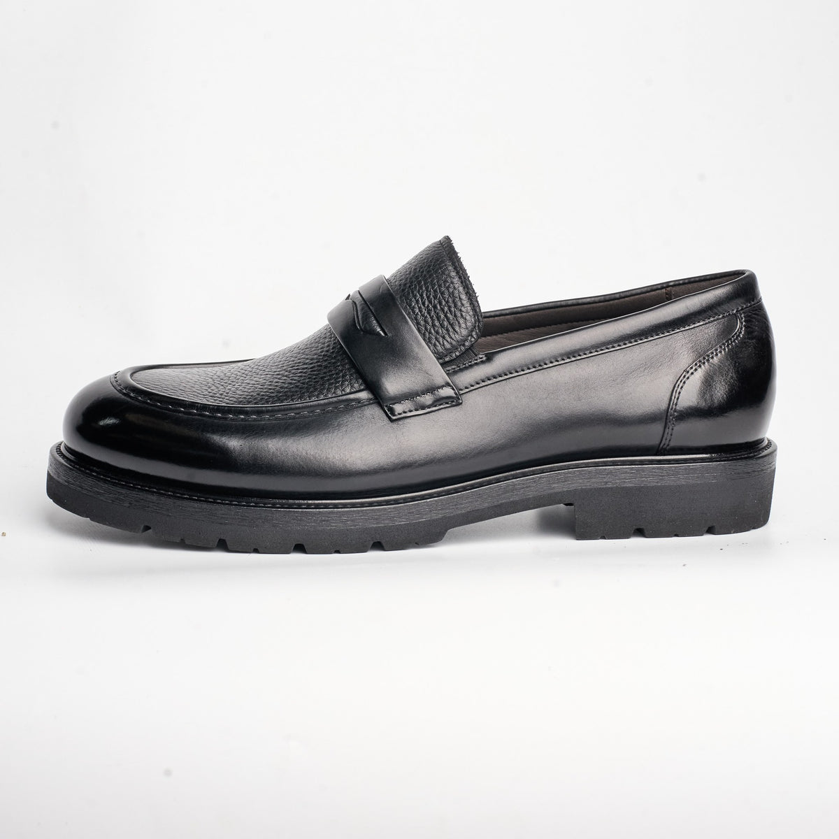 BB-165 Black - Pebbled-Leather Lug-Sole Apron Penny Loafer - Bruno Bunker