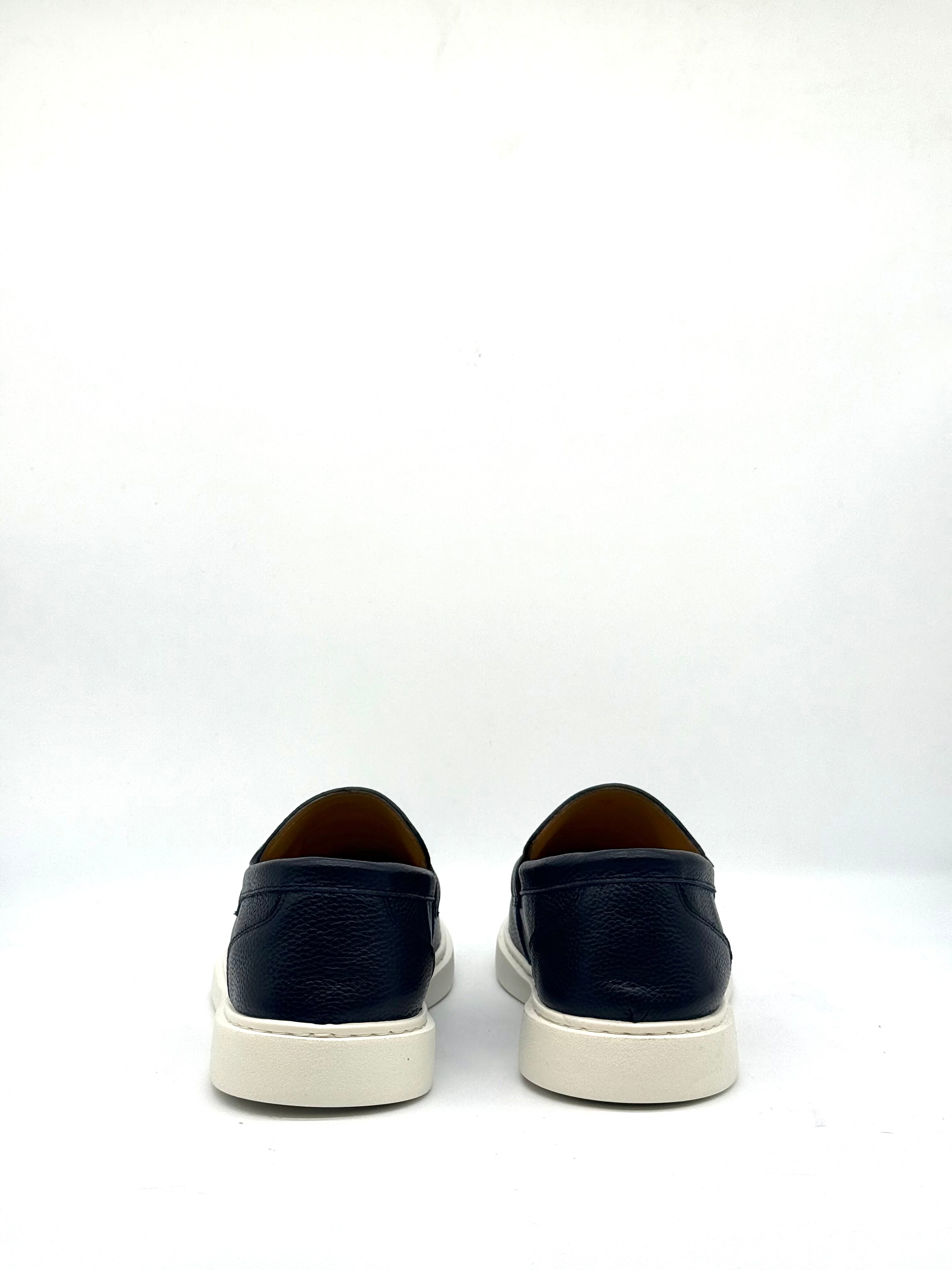 BB Buckle Platform Loafer - Black