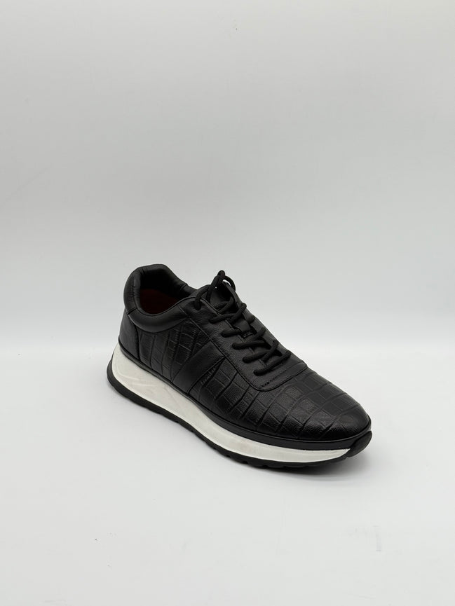 Laced Croc-Embossed Leather Runner Sneaker