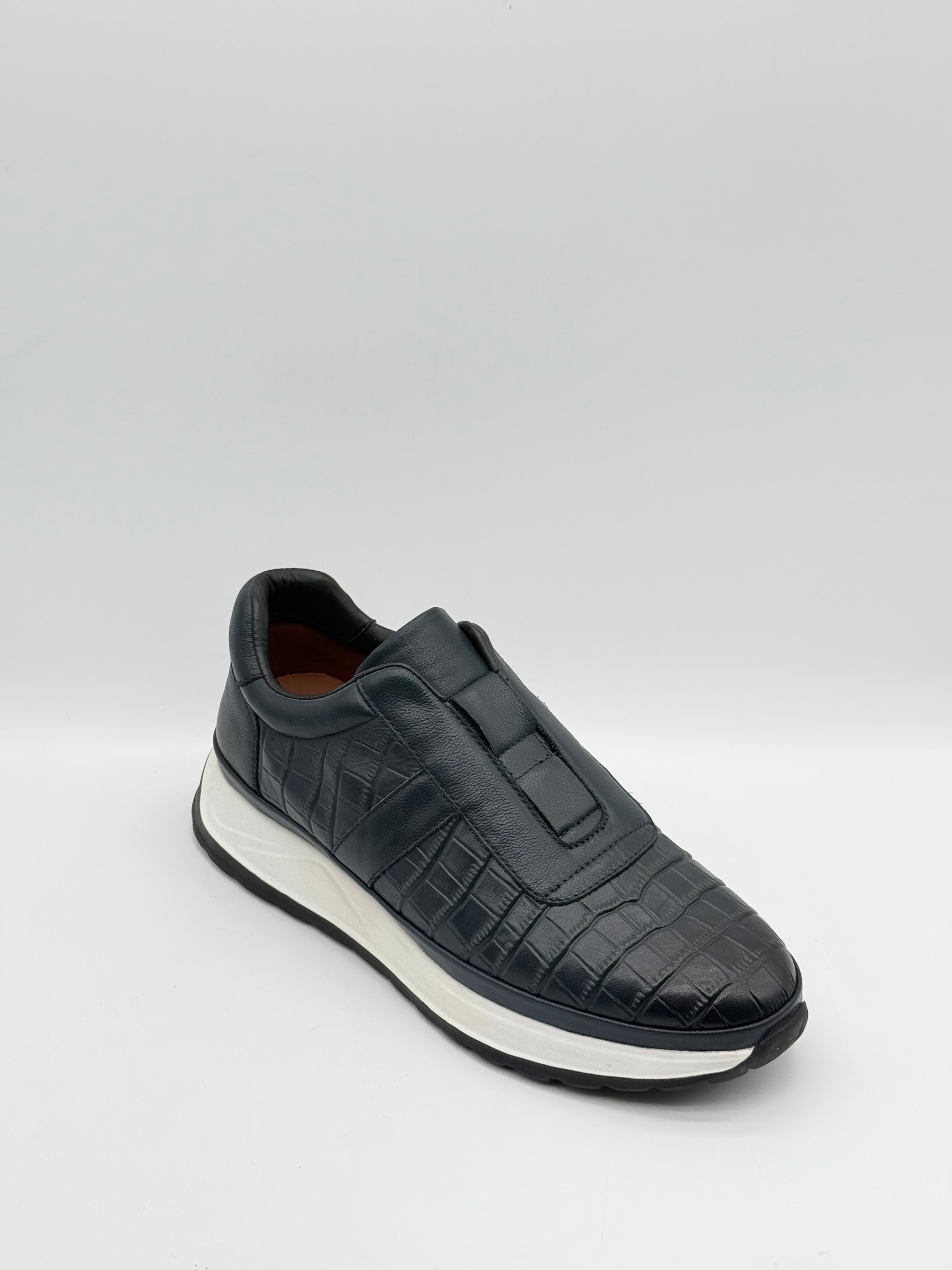 Croc-Embossed Leather Runner Sneaker