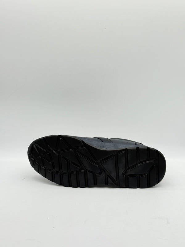 Pebbled Leather Elastic Slip-On Sneaker