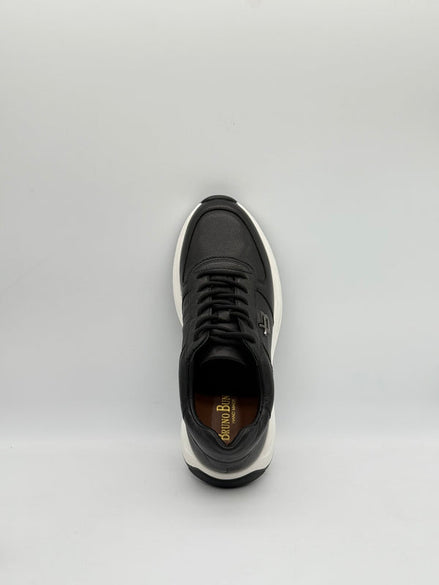 Pebbled Leather Logo Runner Sneaker