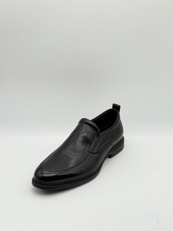 Pebbled Leather Slip-On Dress Shoe