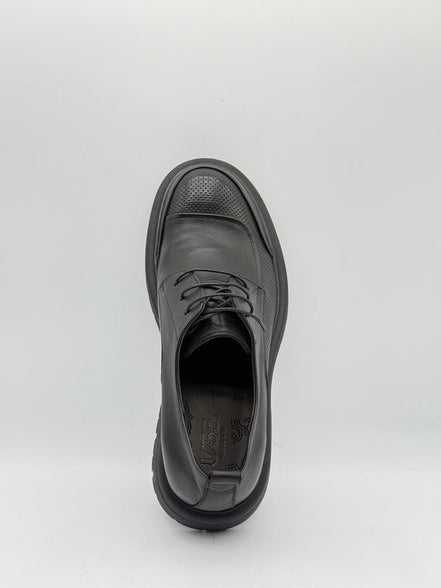 Perforated Leather Lug-Sole Derby