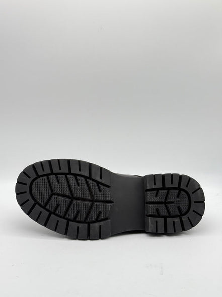 Perforated Leather Lug-Sole Derby