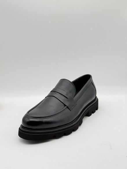 Smooth Leather Penny Loafer