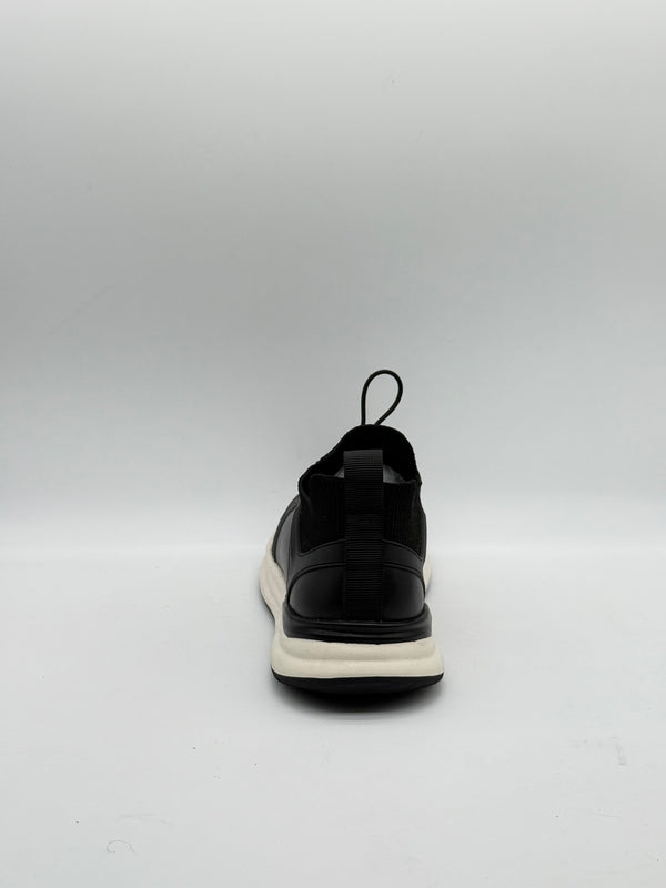 Smooth Leather & Knit Collar Runner Sneaker