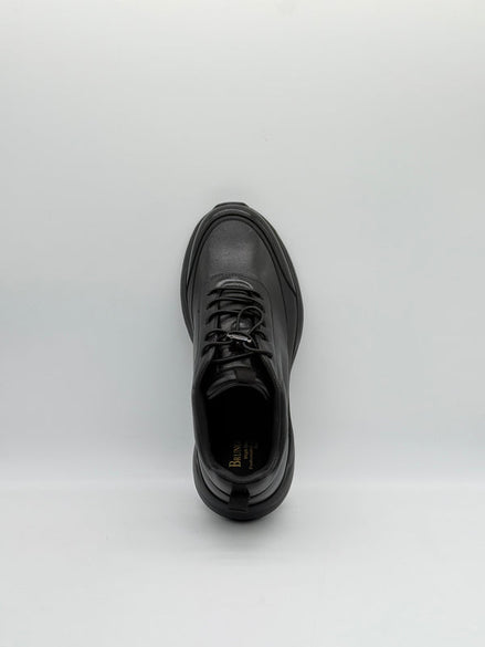 Smooth Leather Runner Sneaker