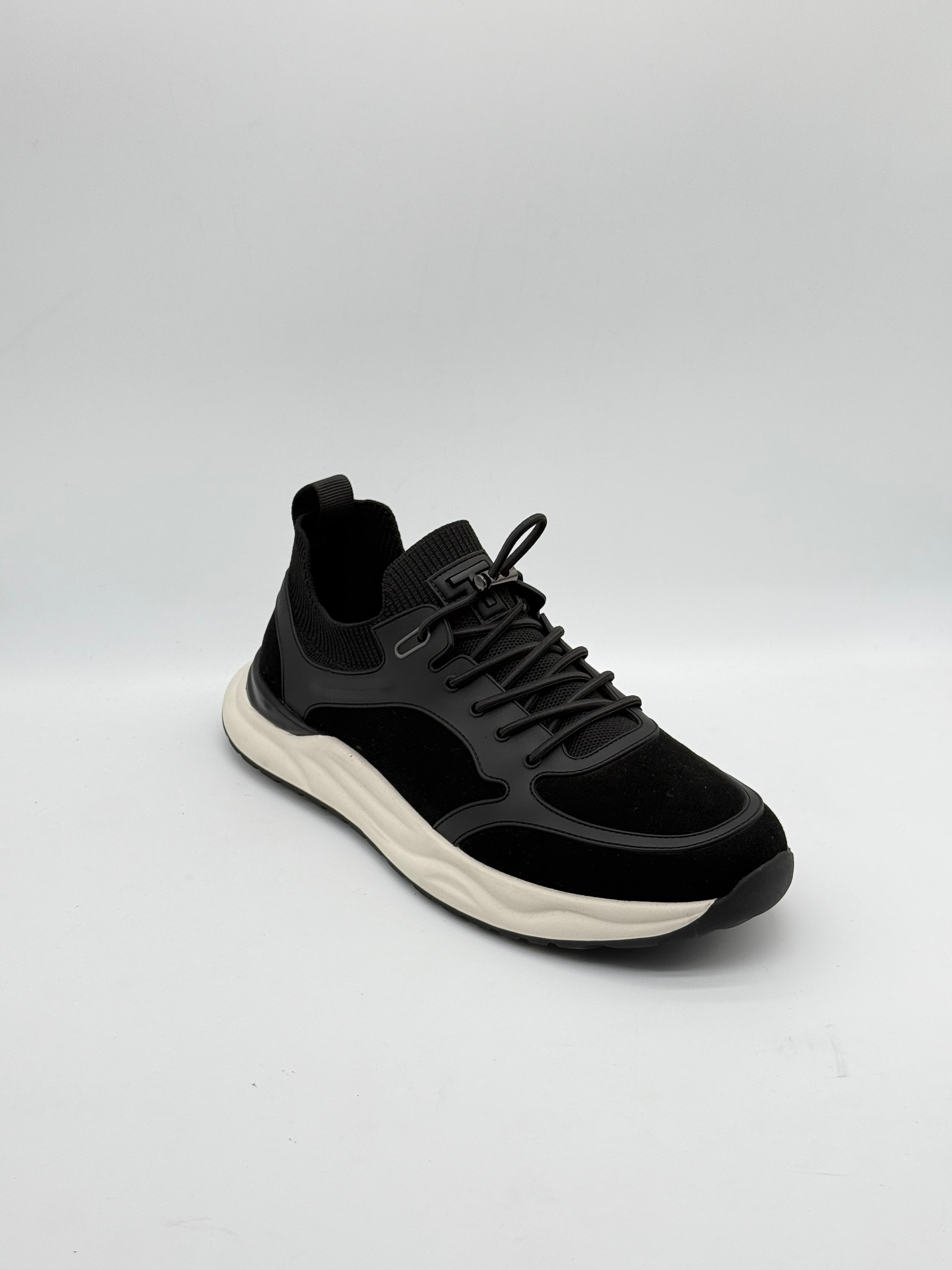 Suede & Leather Knit Collar Runner